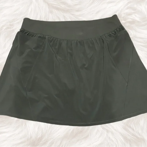 LIVI Active Olive Green Athletic Skort Skirt w Shorts Pockets Plus 22/24 - Picture 2 of 7